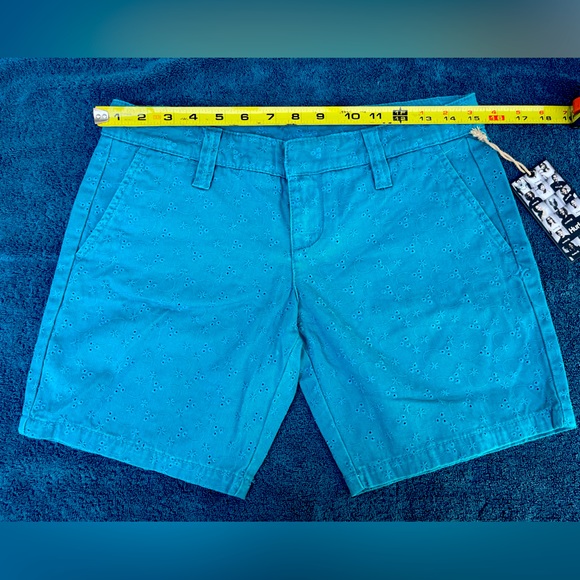 NWT HURLEY BERMUDAS SHORTS size 1 - Picture 6 of 11